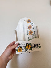 Load image into Gallery viewer, Sunflower Wall Organizer
