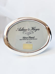 Silver Plated Oval 5x7 Frame