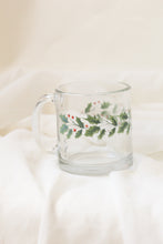 Load image into Gallery viewer, Holly Leaf Glass Mug
