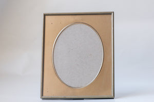 Oval Mat Gold Frame