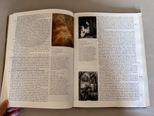 Load image into Gallery viewer, French Art Book
