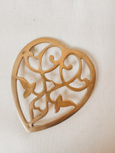 Load image into Gallery viewer, Brass Heart Trivet
