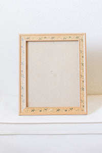 Wooden Floral 8x10 Frame