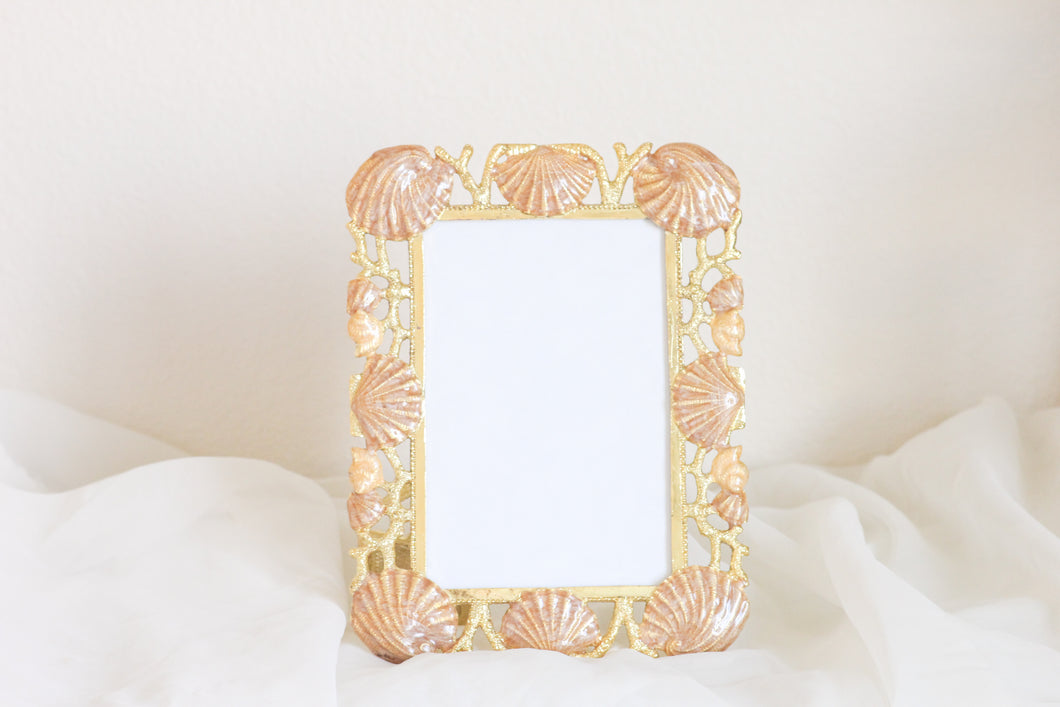 Gold Seashell Frame