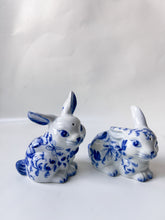 Load image into Gallery viewer, Blue and White Bunny Shakers
