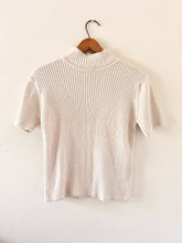 Load image into Gallery viewer, Ivory Short Sleeve Turtleneck - M
