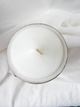 Load image into Gallery viewer, 12 Days of Christmas Candle
