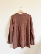 Load image into Gallery viewer, Abercrombie and Fitch Brown Sweater - Size L
