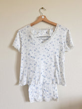 Load image into Gallery viewer, Ralph Lauren Blue and White Pajama Set - Size M
