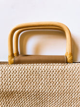 Load image into Gallery viewer, Straw and Bamboo Fossil Purse
