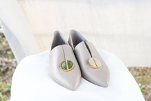 Load image into Gallery viewer, Preloved Mercedes Castillo Loafers - Size 5
